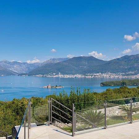 Villa Vista Azzurra ティヴァト エクステリア 写真