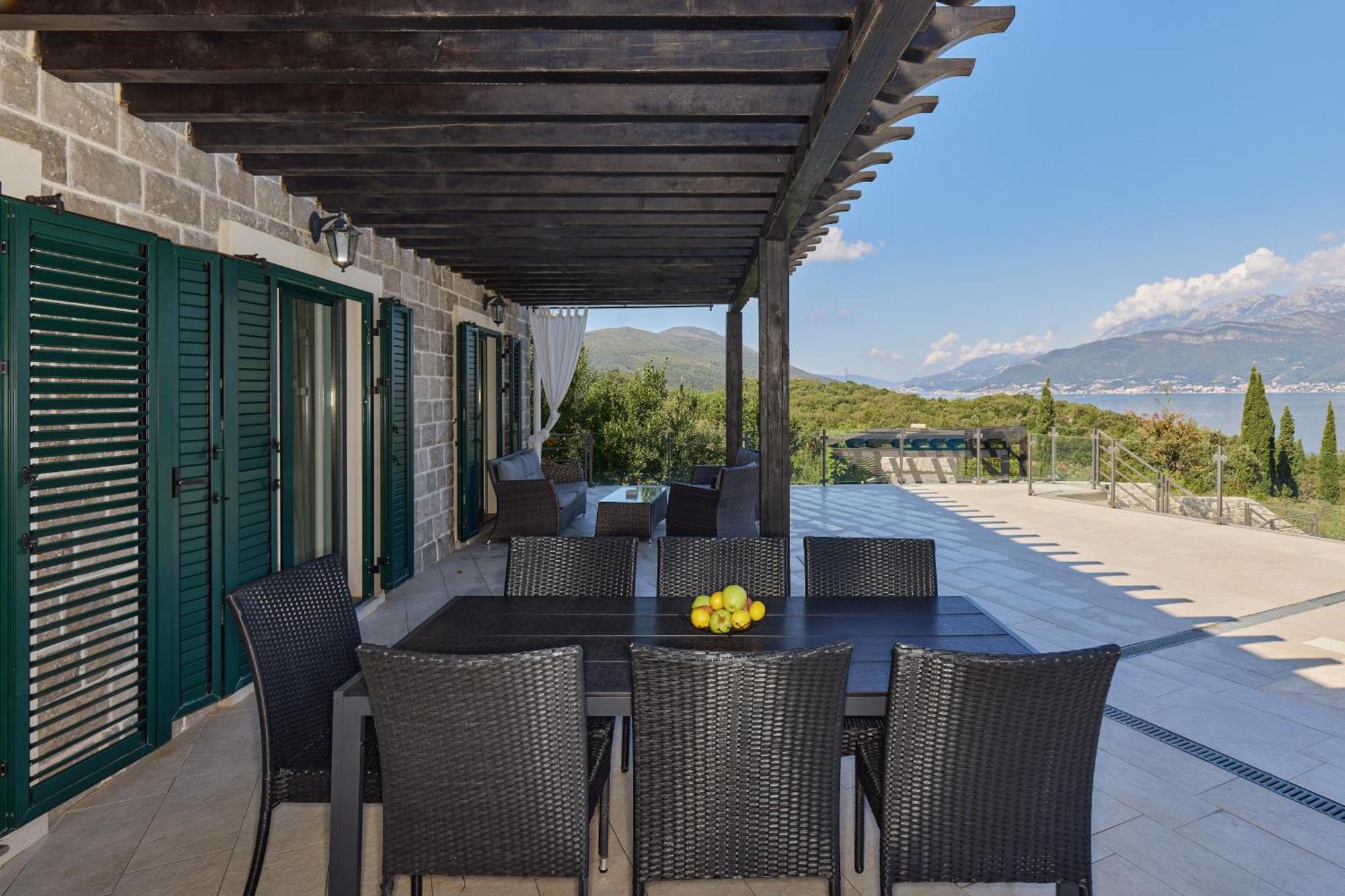 Villa Vista Azzurra ティヴァト エクステリア 写真